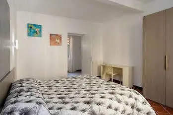 Casa Acquario Centro Mamaisongenova Apartament *